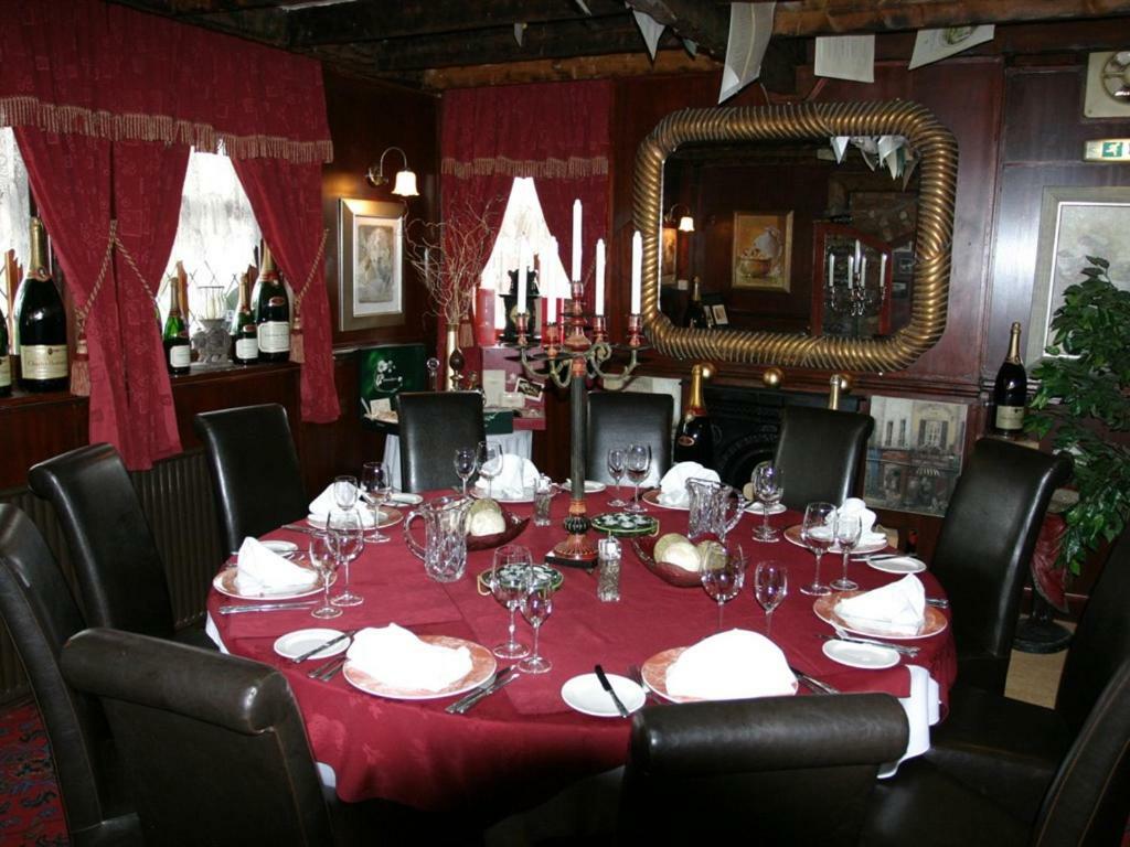 The Blue Bell Inn Weaverthorpe Cameră foto